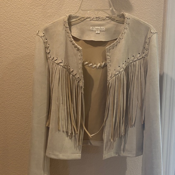 Endless Blu Women's Fringe Jacket in Cream - Picture 5 of 5